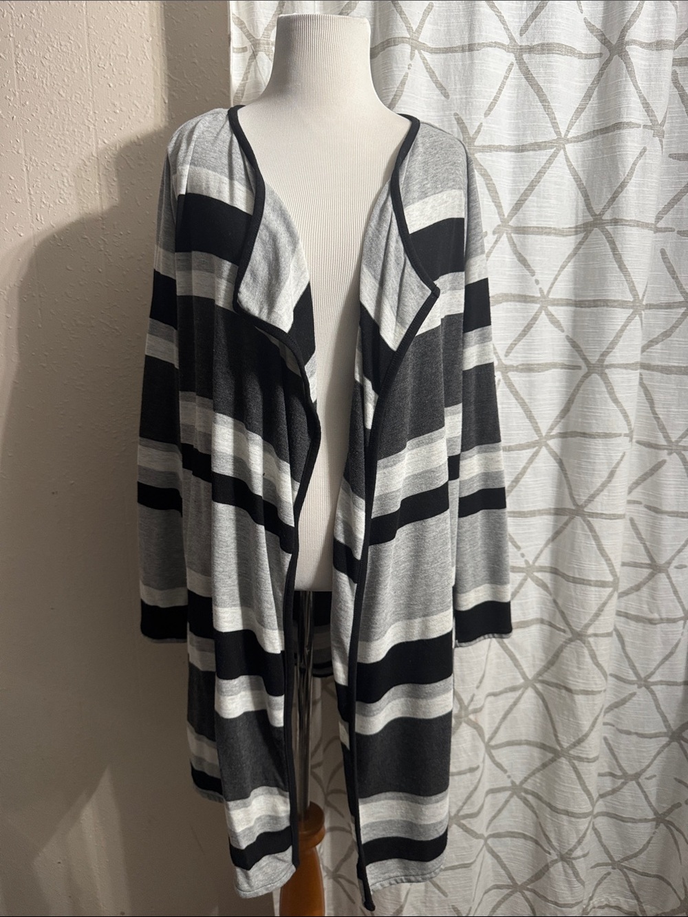 Sunday Striped Open-Front Cardigan - Black, Gray & White